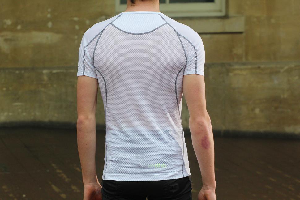 Dhb short sleeve 2025 seamless base layer